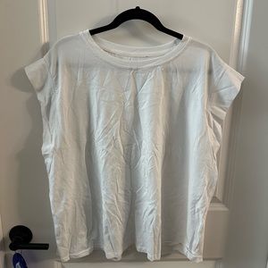 Anthropologie white muscle tank (no tag)